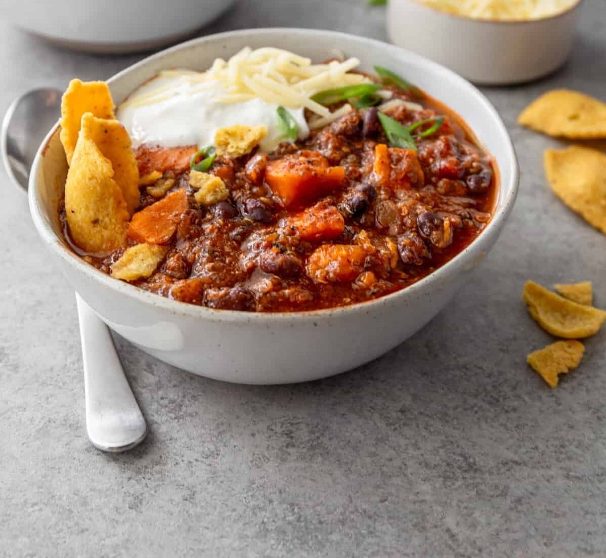 Healthy Crockpot Turkey Quinoa Chili